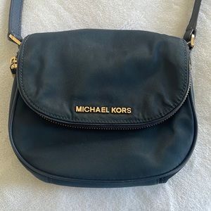 Michael kors navy blue Bedford nylon flap crossbody bag